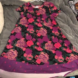 Never worn Medium Carly dress by LulaRoe